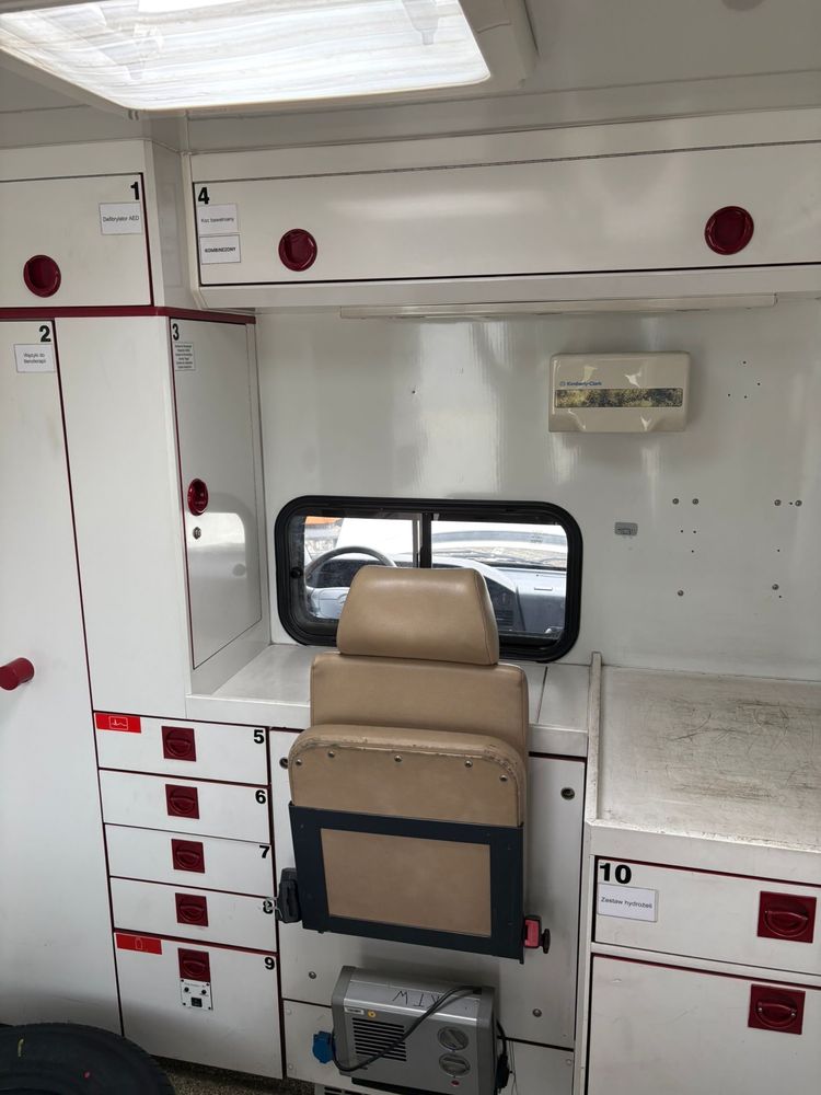 Mercedes Sprinter 312D Ambulans Karetka
