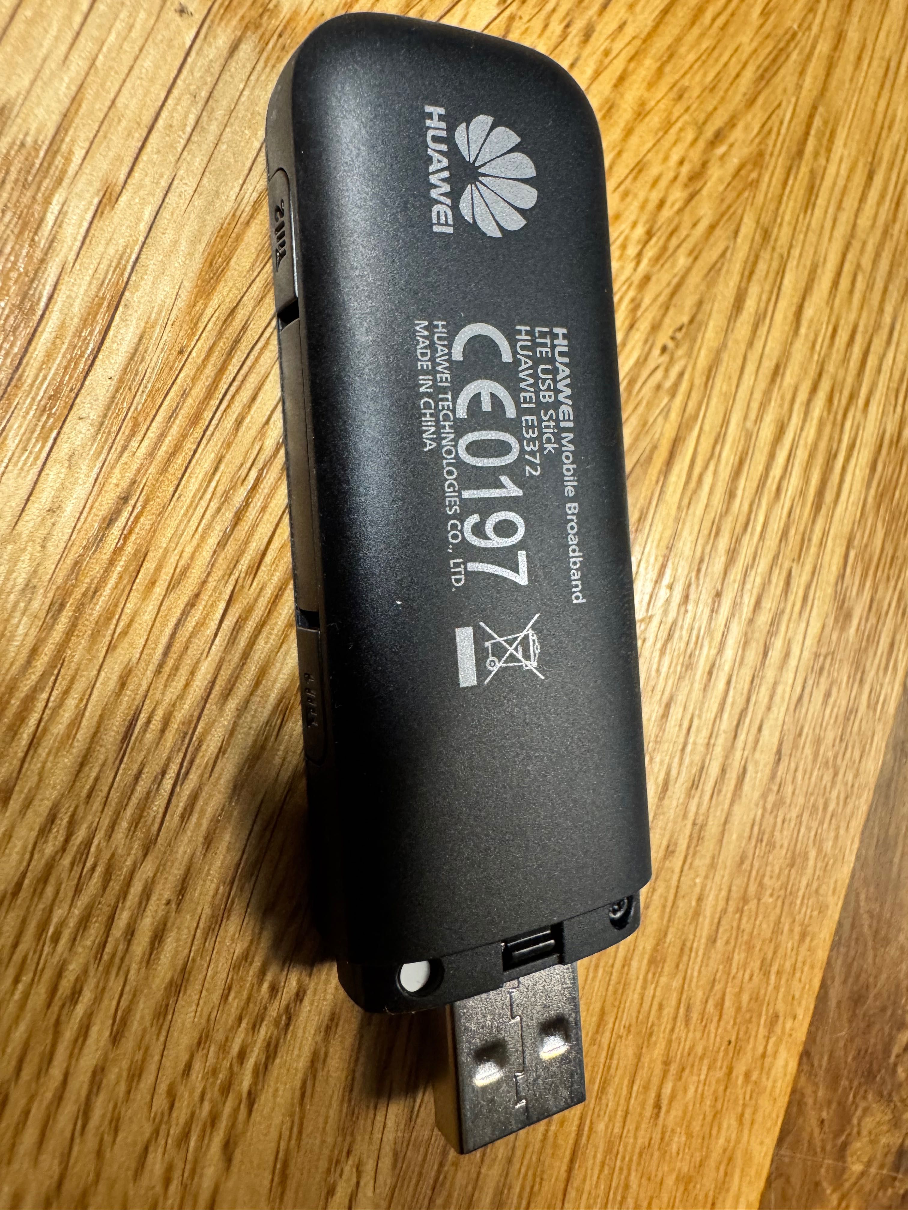HUAWEl modem LTE USB E3372