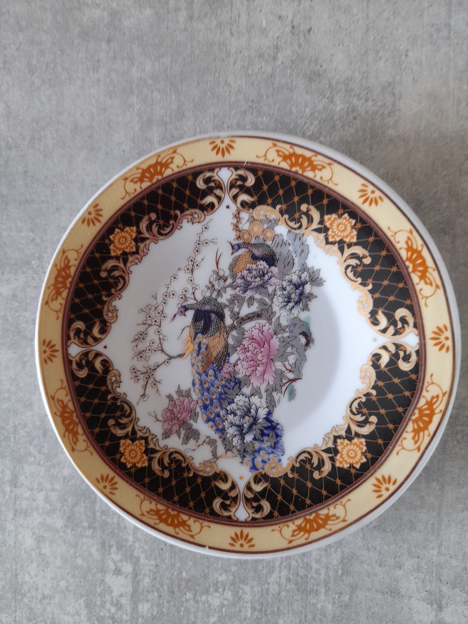 Serwis do kawy espresso z porcelany - 6 filiżanek i spodków
