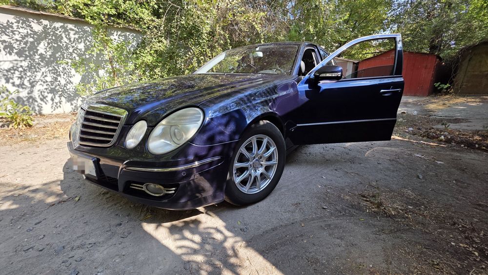 Mercedes-Benz E-Class 2007