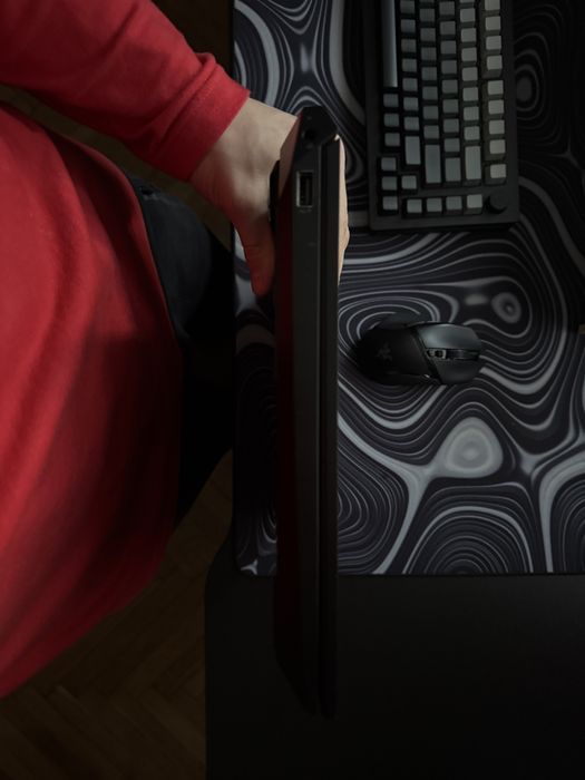 HP Pavilion Gaming 15 Ryzen 7/RTX 3050/144HZ