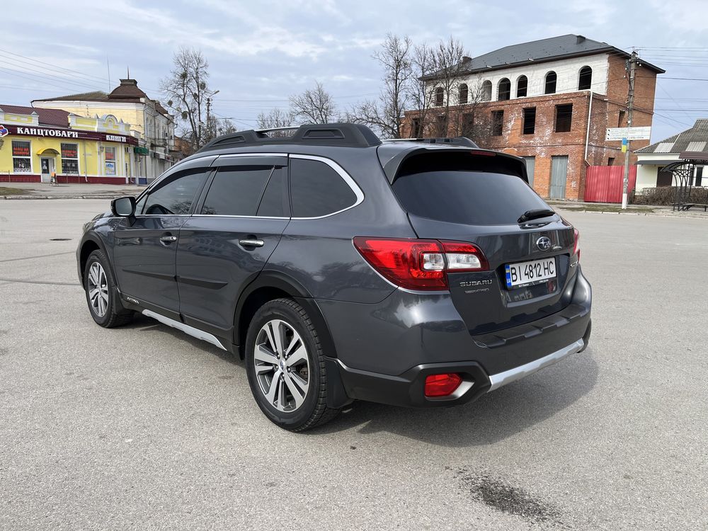 Subaru outback 2020