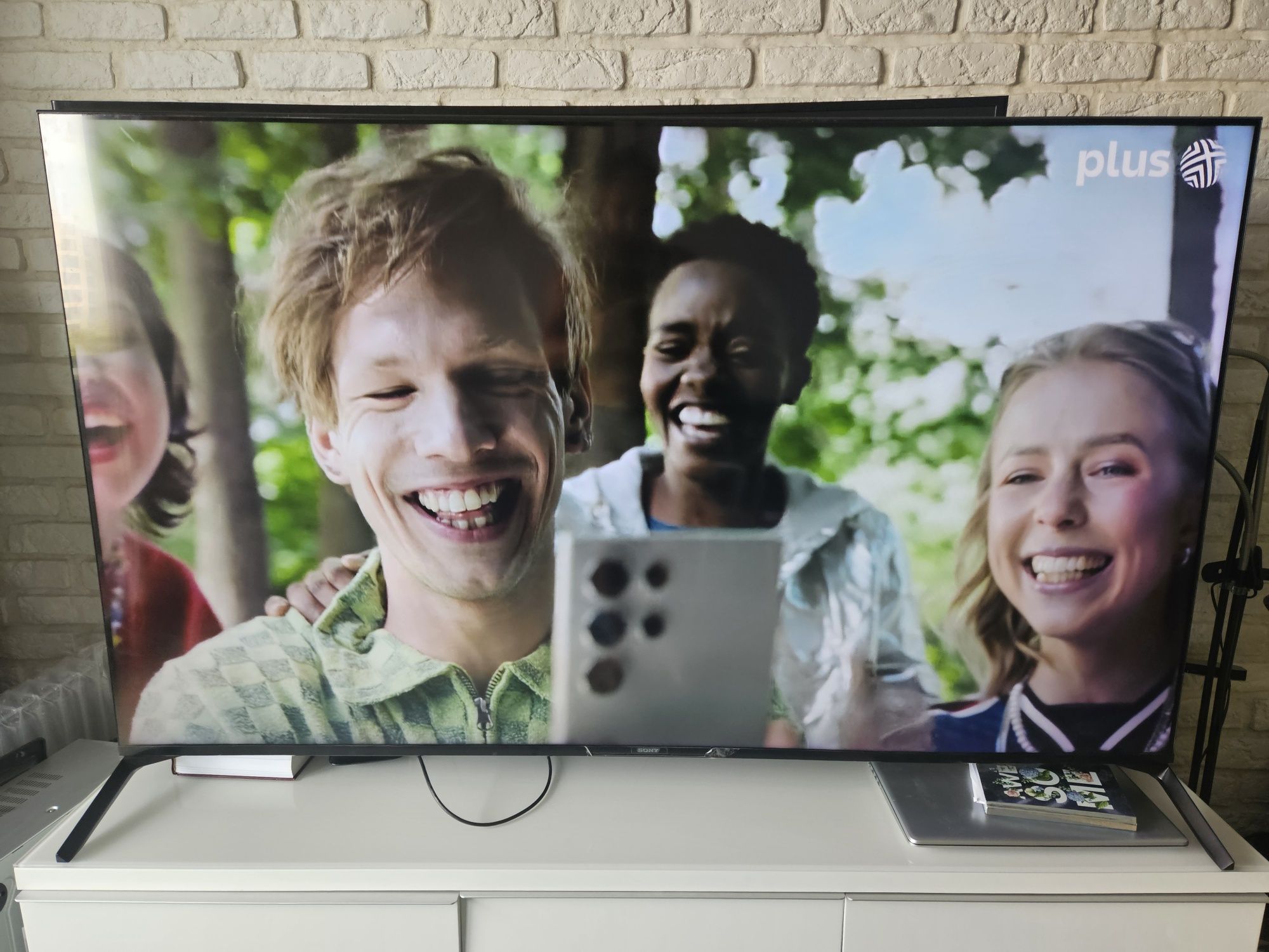 Sony 55" android 120hz YouTube Netflix dvbt2 hevc