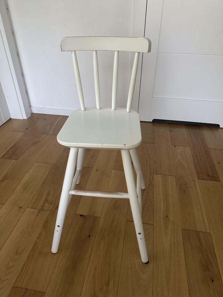 Krzesło dla dziecka Ikea AGAM białe