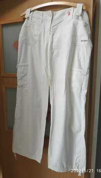 Damskie białe spodnie 100% bawełna , rozmiar 40/42