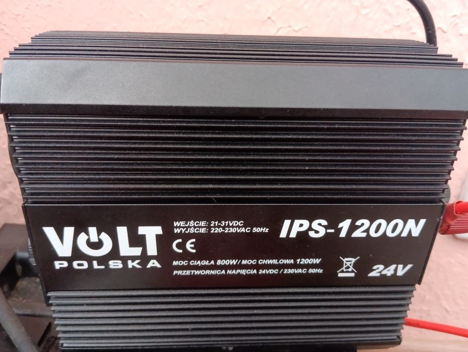 Інвертор. 24v-1200 w.