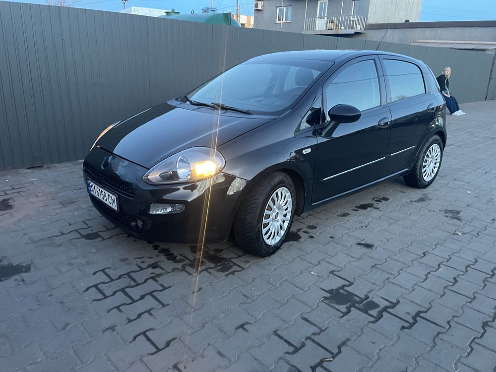 Fiat Punto 2012 г