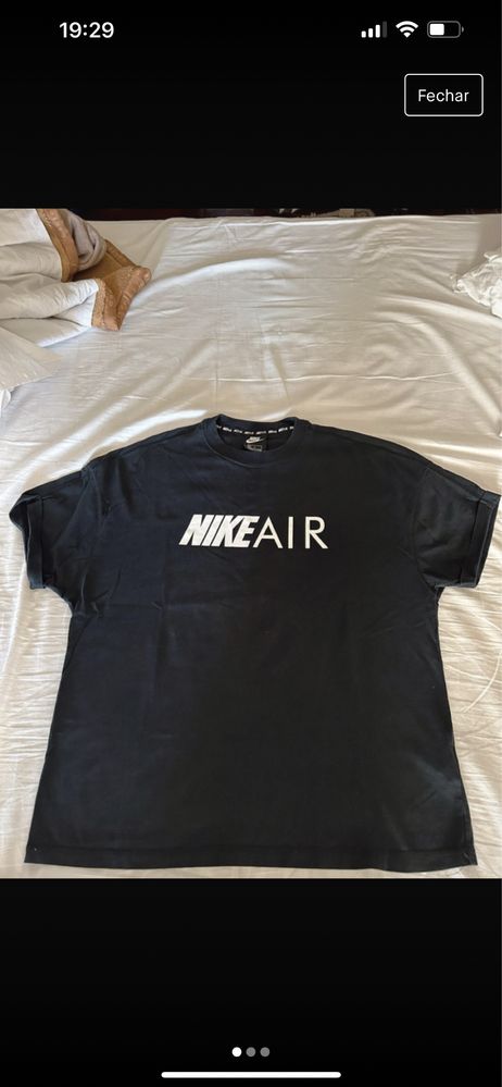 Vendo tshirt preta Nike Air Force tamanho M