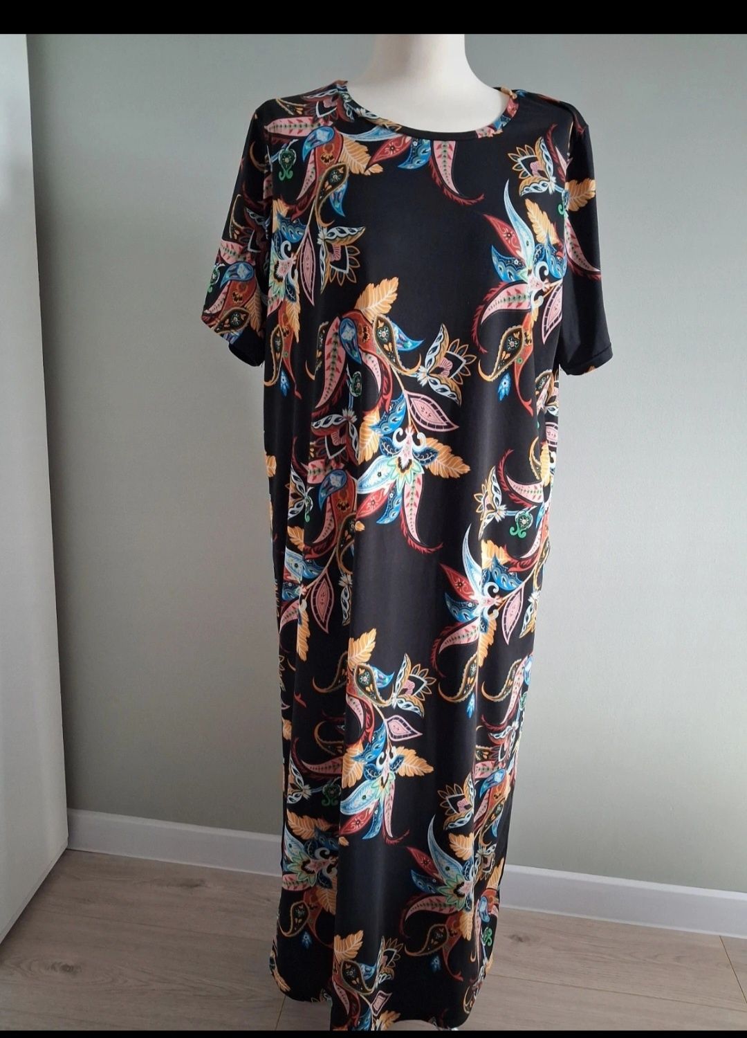 Sukienka Liberte L/XL