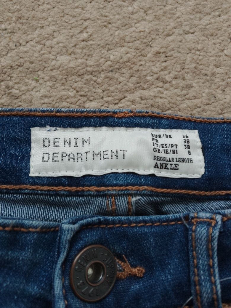Nowe jeansy roz 36/38