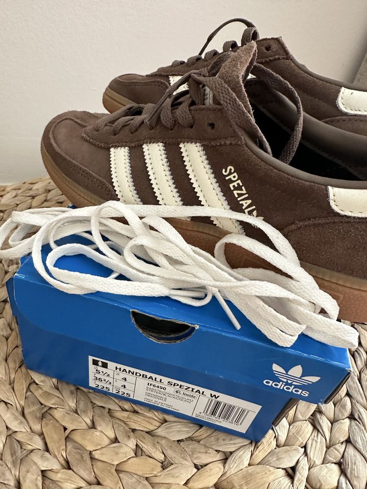 Adidas Spezial Castanhos
