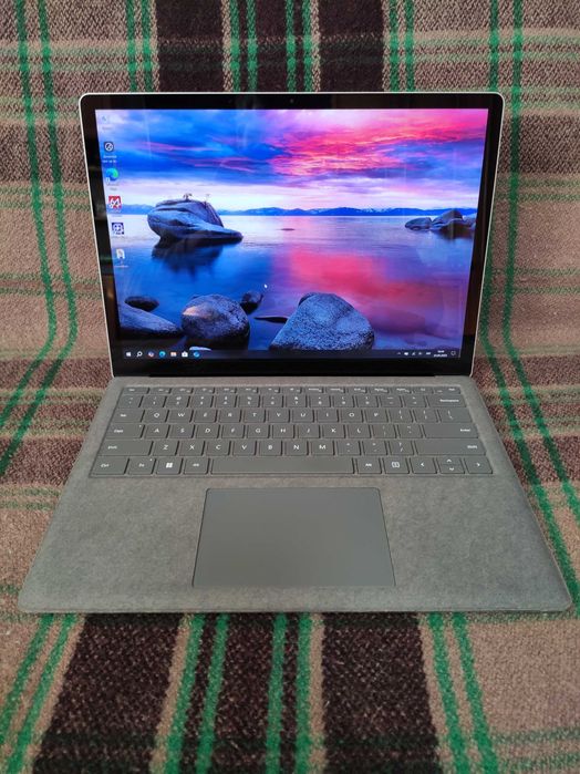 13.5" Microsoft Surface Laptop 4 1950 i7-1185G7 16/512 SSD Алькантара