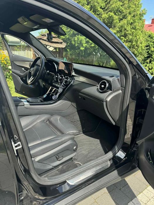 Mercedes-Benz GLC SALON Polska, Bezwypadkowy, fabryczny lakier, leasing - cesja