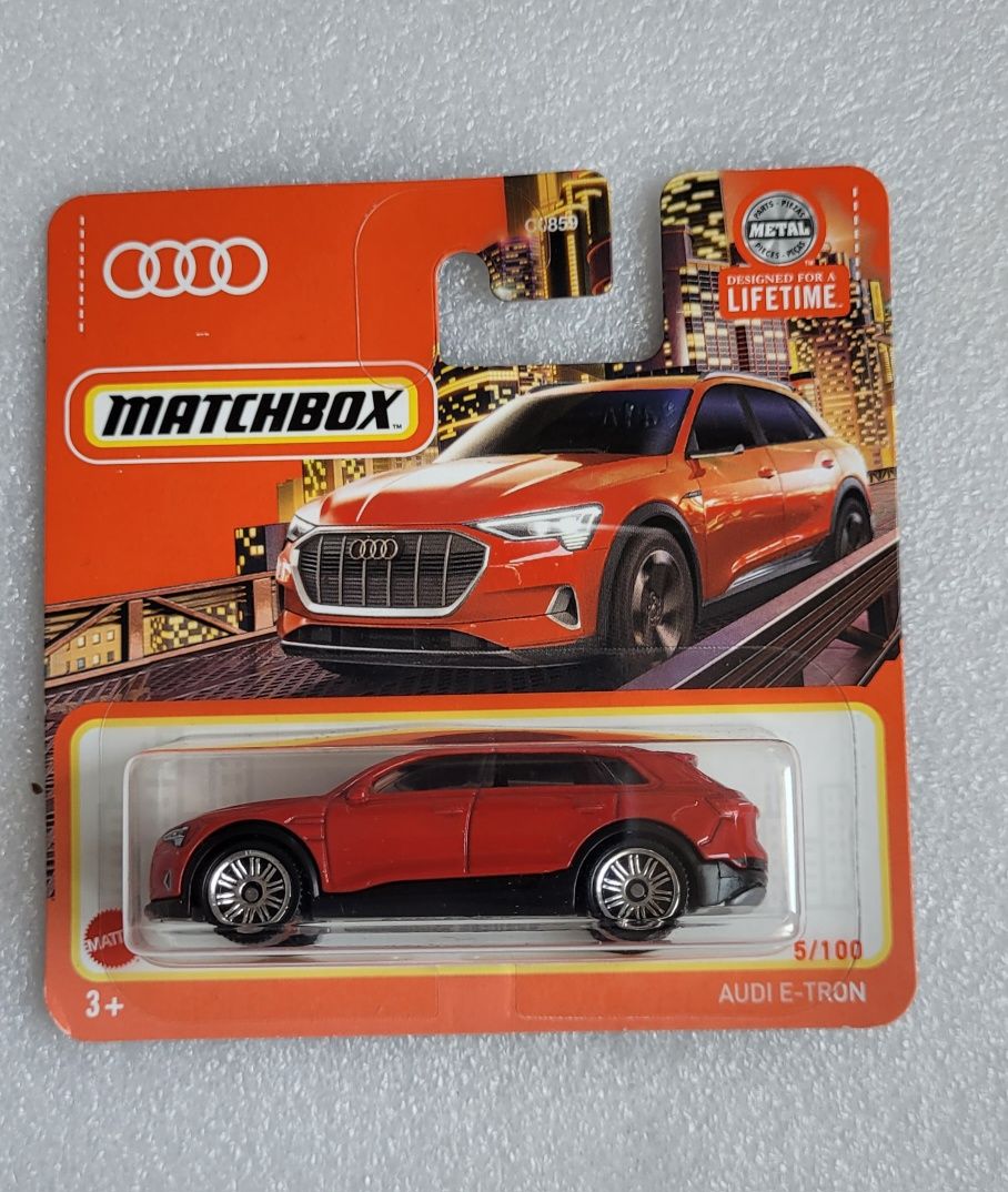 Audi E-tron red Hot Wheels