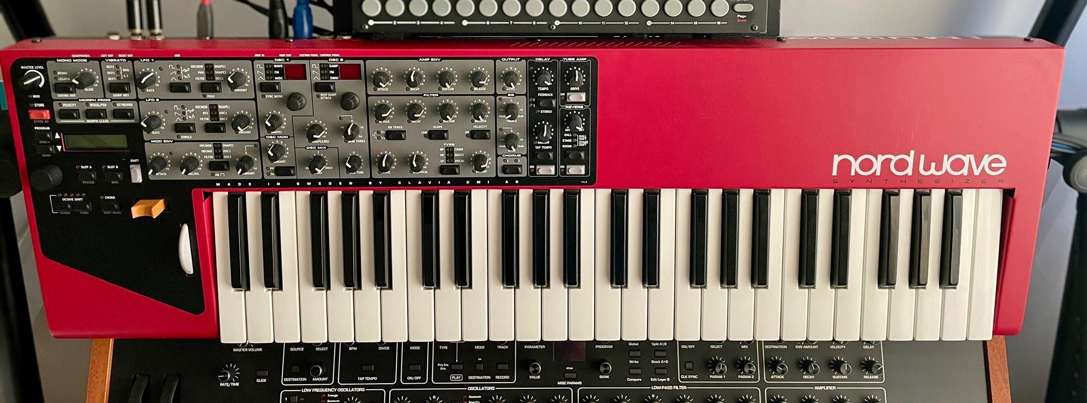 Clavia Nord Wave