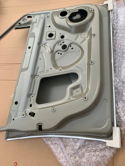 Двери ДВЕРЬ ДВЕРІ Volkswagen Jetta 2011-2018 Кузовные детали В наличии