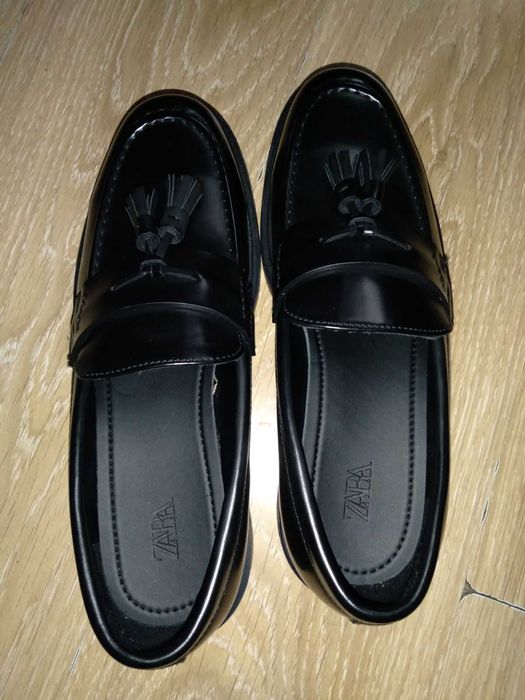 Елегантні лофери Zara з кисточками. Чоловічі.