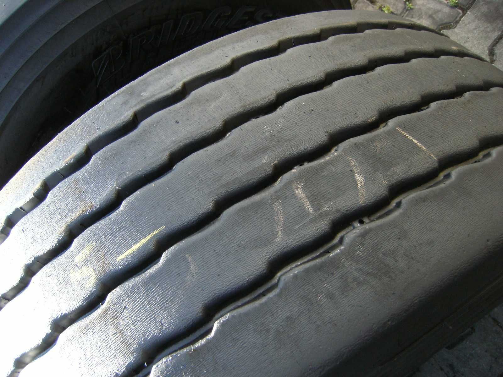 385/65R22.5 Michelin X Multi