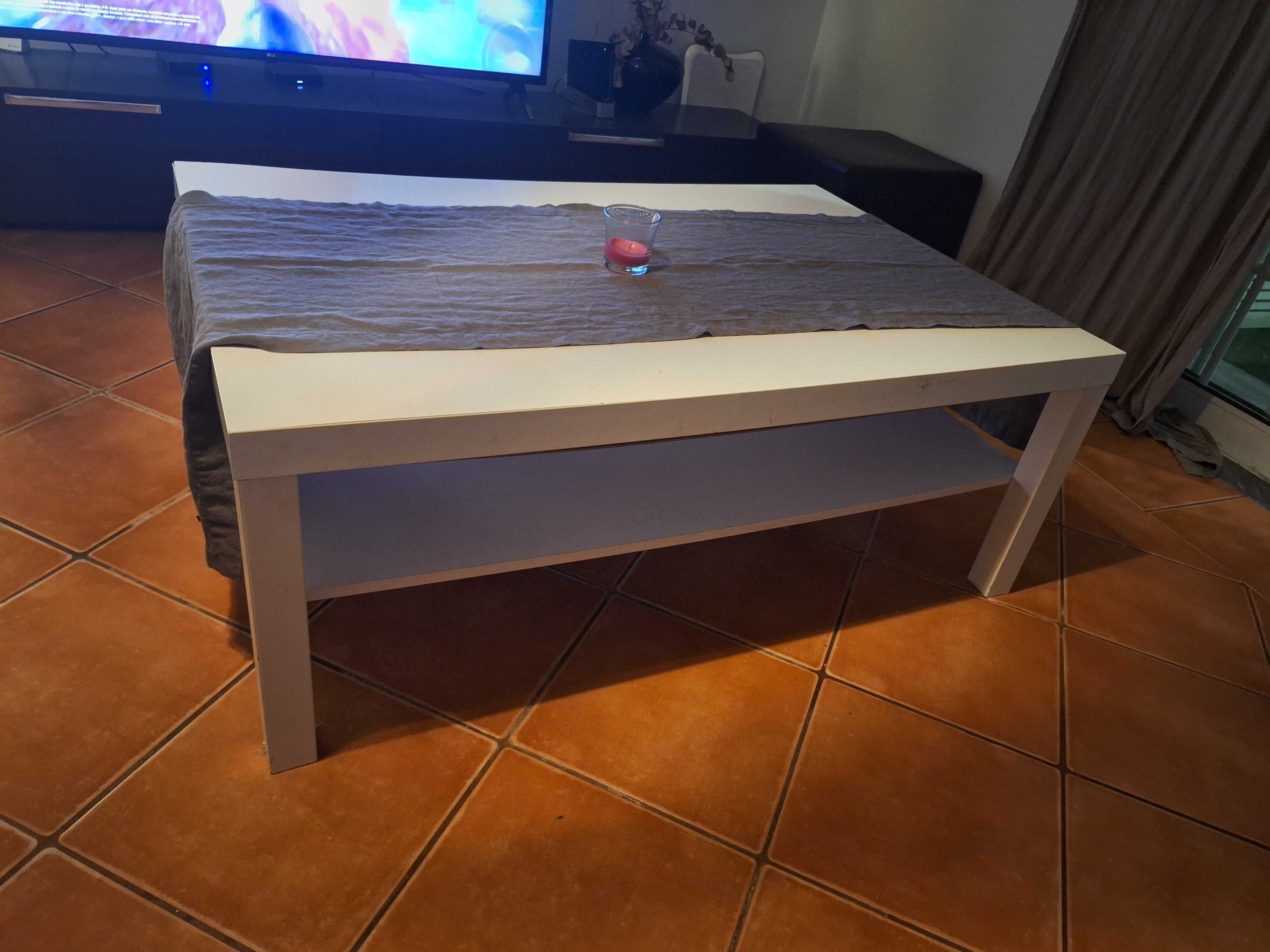 Mesa de Centro Branca