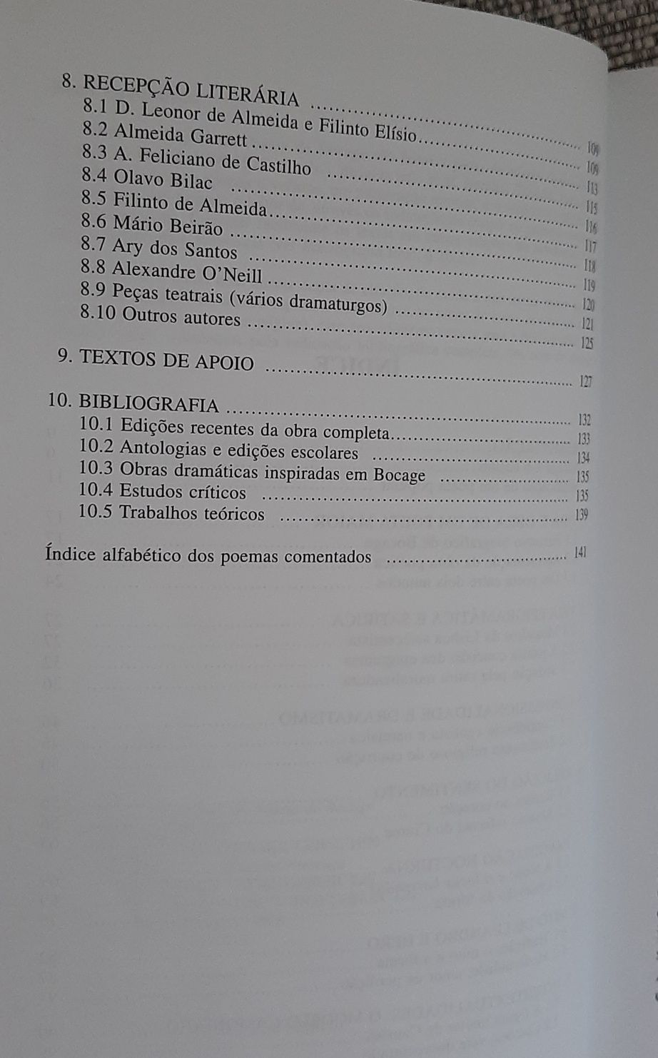 "Para uma leitura da poesia de Bocage" (portes incluídos)