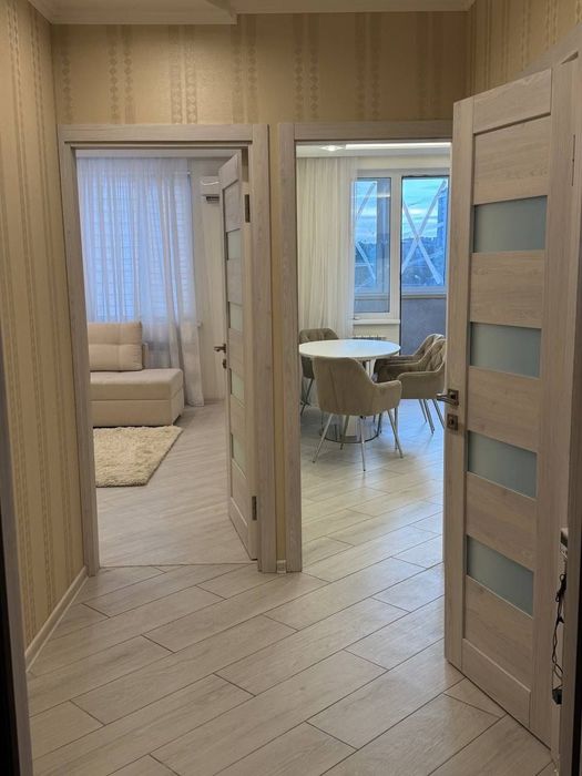 Сдам 1комн квартиру м. Дворец Спорта в новострое