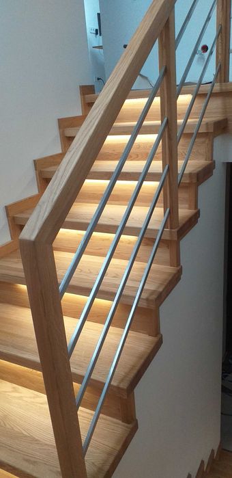 CYKLINOWANIE RZESZÓW, układanie parkietu, montaż schodów