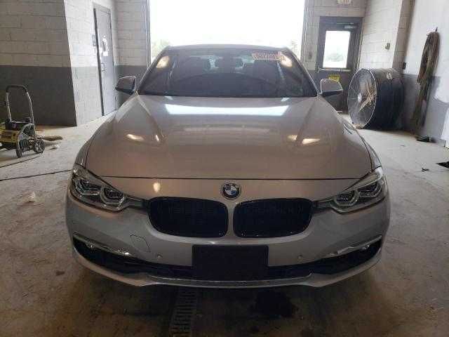 2016 року випуску BMW 328 XI SULEV