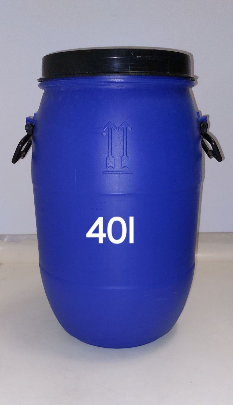 Pojemnik 40l do spożywki.
