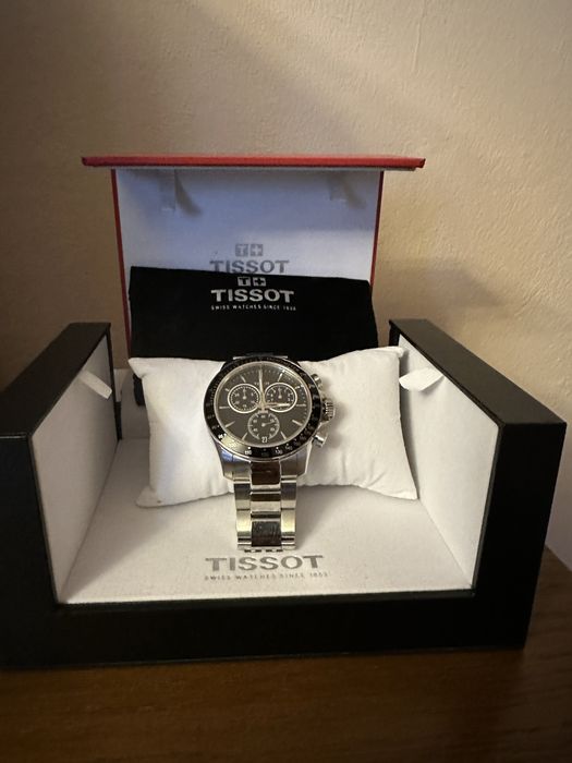 Zegarek Tissot V8
