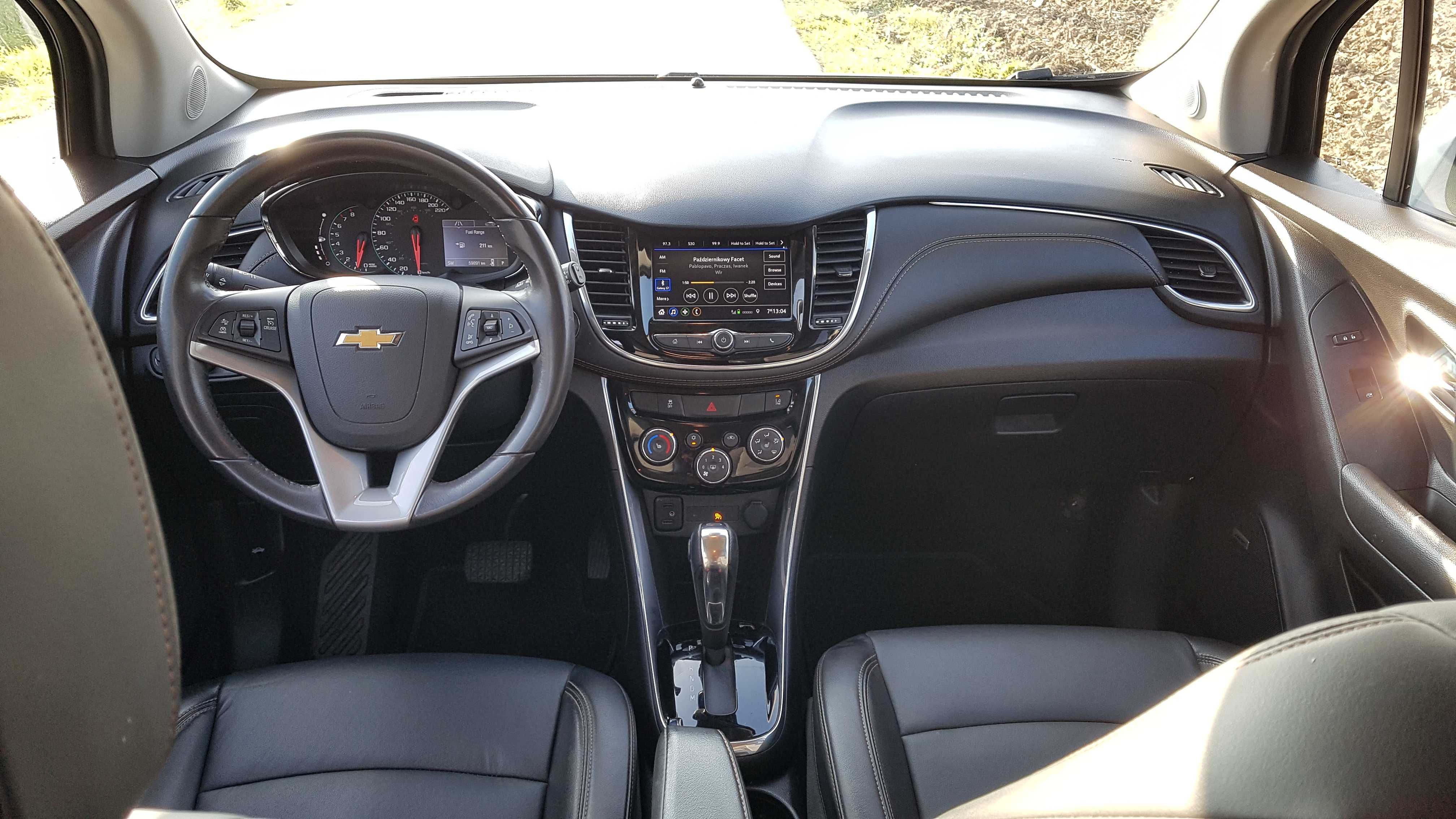 Chevrolet TRAX PREMIER 4x4 1.4 turbo automat BOSE / Opel Mokka