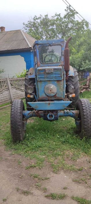 Трактор Т-40   в робочому стані