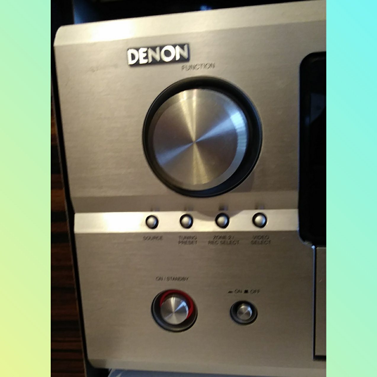 Amplituner Denon