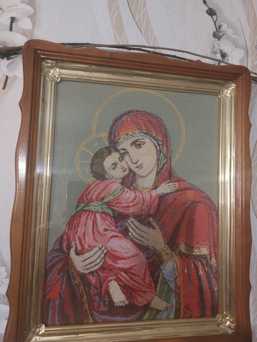 Вишгородська ікона Божої Матері вишита