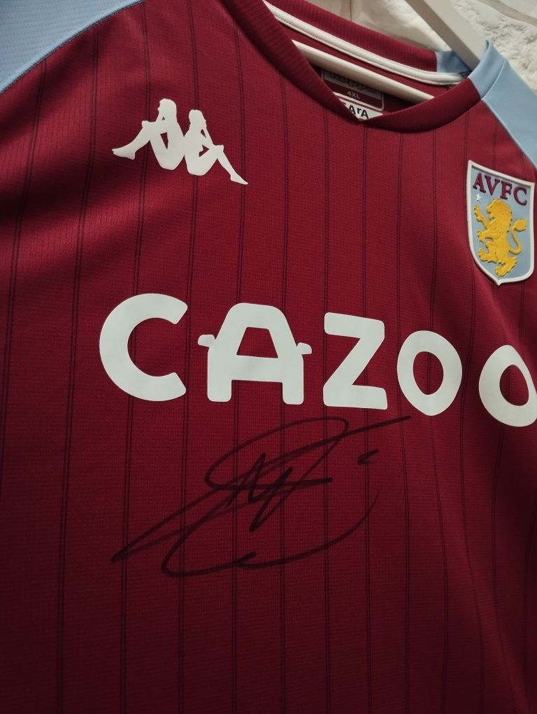 Koszulka Aston Villa z autografem Matty Cash'a! Oryginalna koszulka
