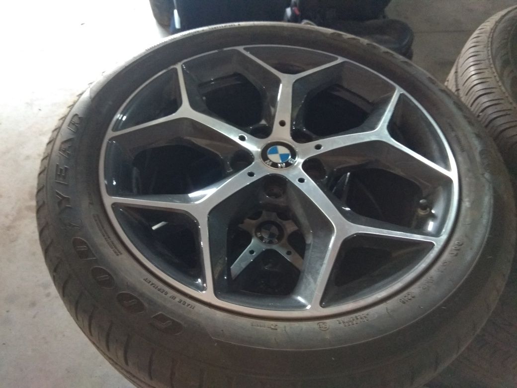 BMW X1 f48 диски диск діски колеса шини резина