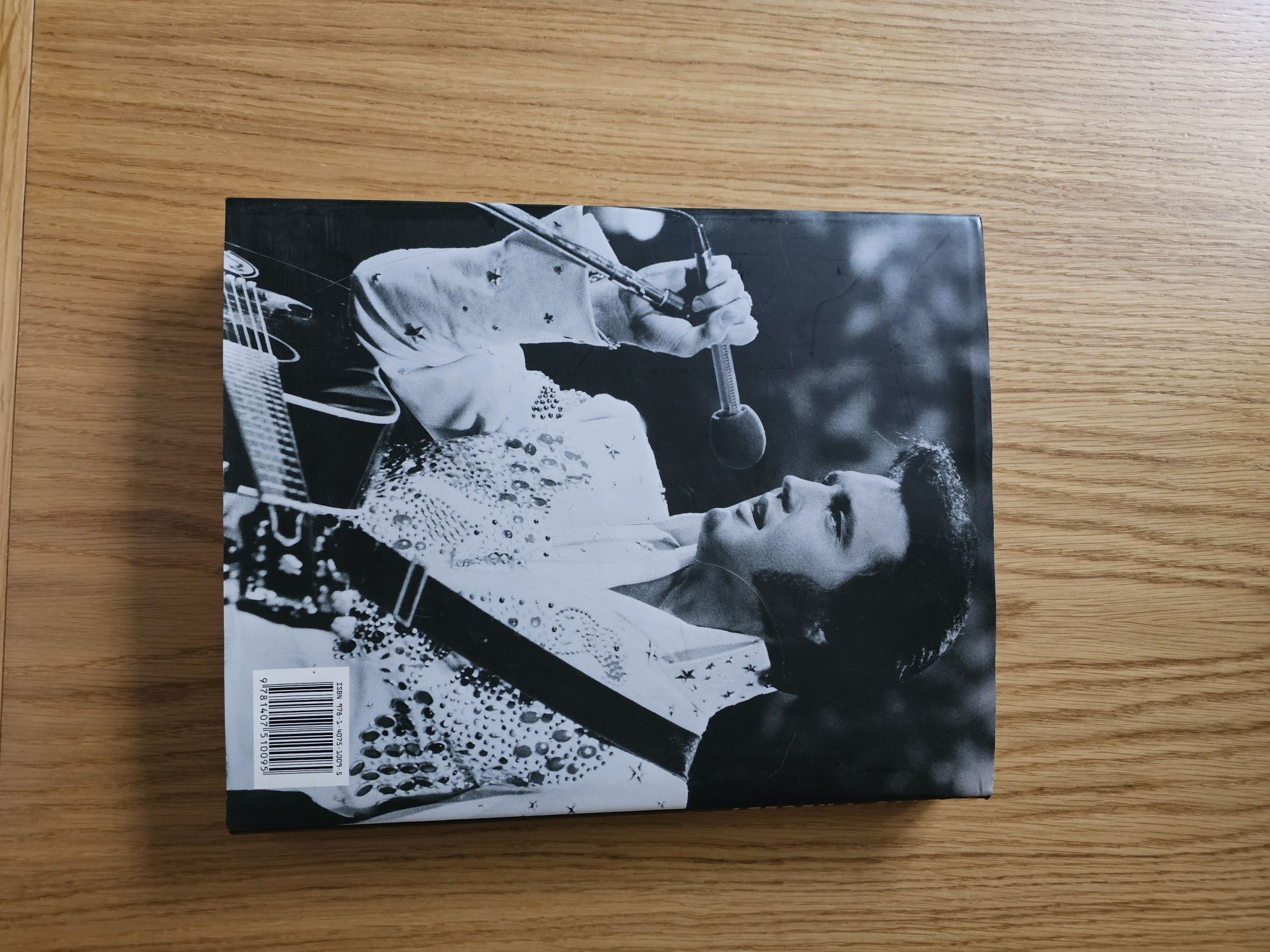 Album Elvis Presley "Nieznane fotografie"