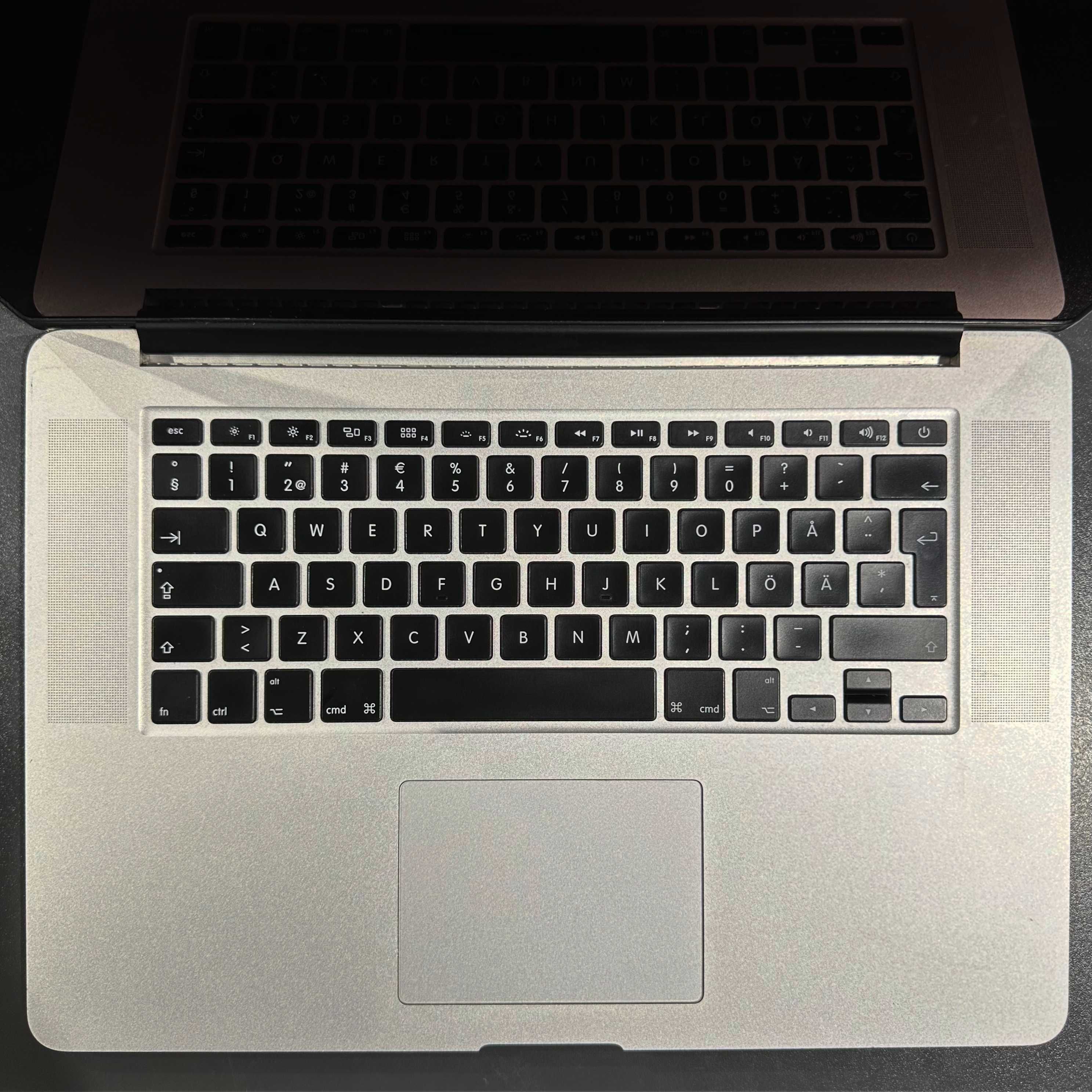 MacBook Pro 15" 2015 i7 16Gb RAM 256Gb SSD В НАЯВНОСТІ!