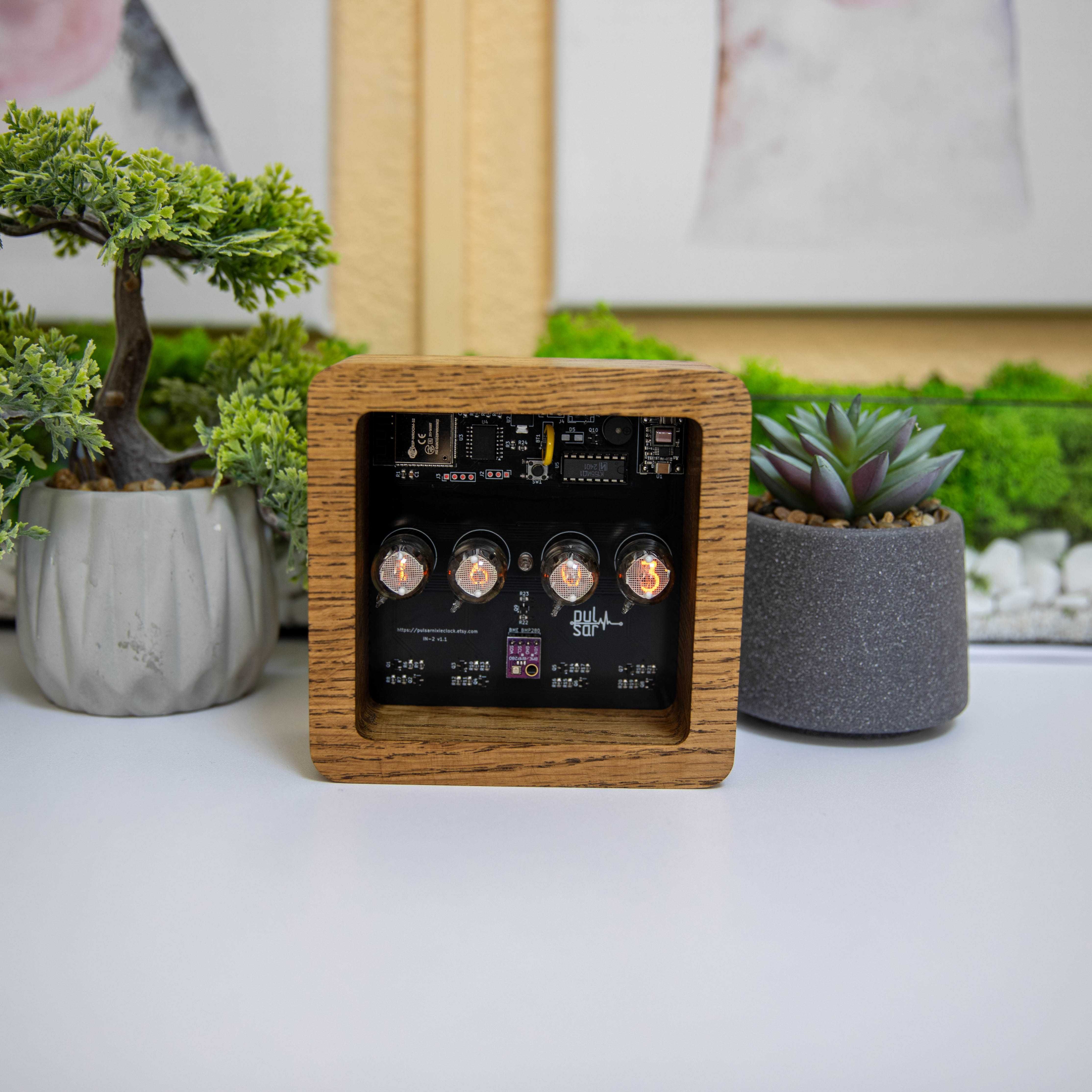 Ламповий Годинник Nixie Clock ИН-2