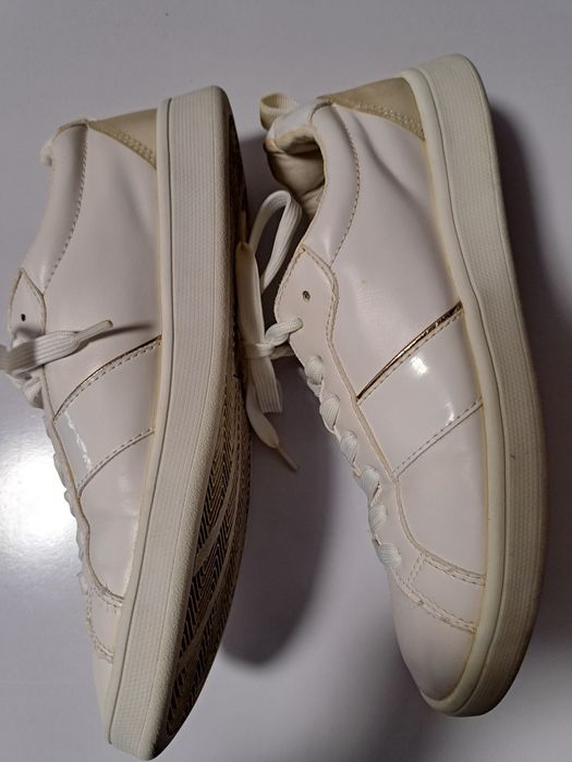 Sapatilhas Stradivarius -T.37 Brancas