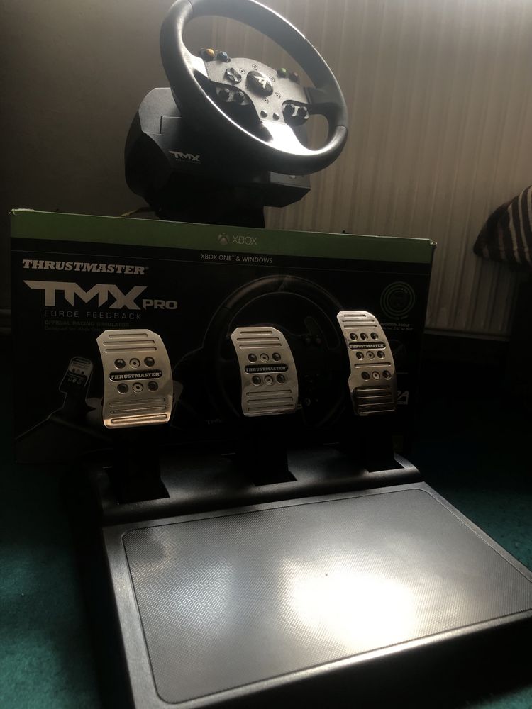Kierownica Thrustmaster TMX pro + T3pa