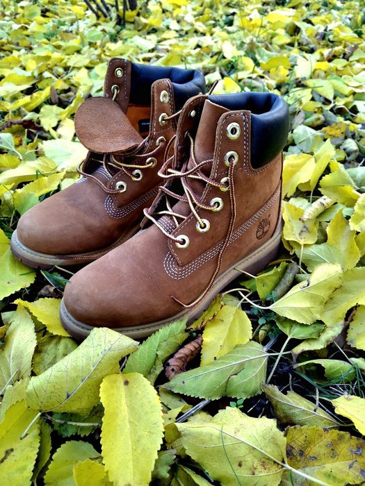 Продам оригінальні черевики Timberland в дуже гарному стані!