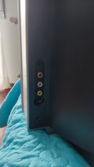 Televisão Philips 28" 16:9