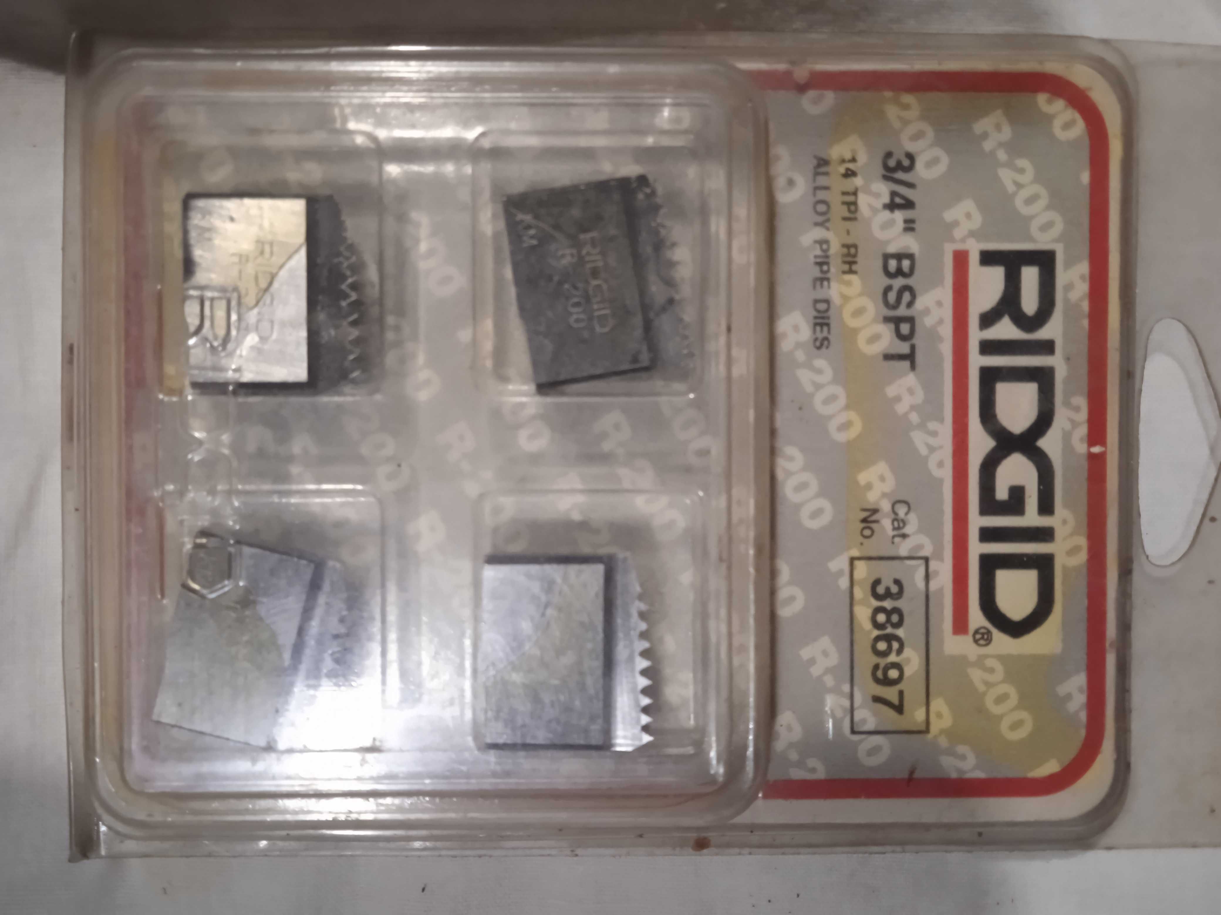 Резьбонарезные гребёнки RIDGID