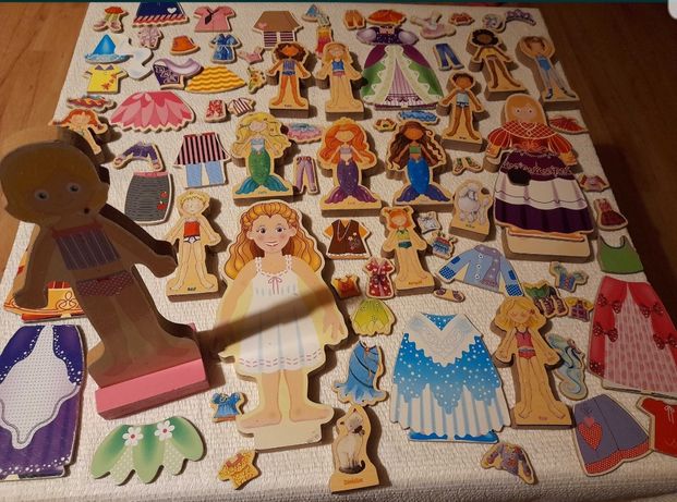 Drewniana układanka puzzle ubranka lalki klocki drewniane