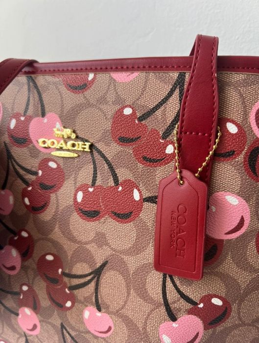 Сумка ШоперCoach з вишнями оригінал !