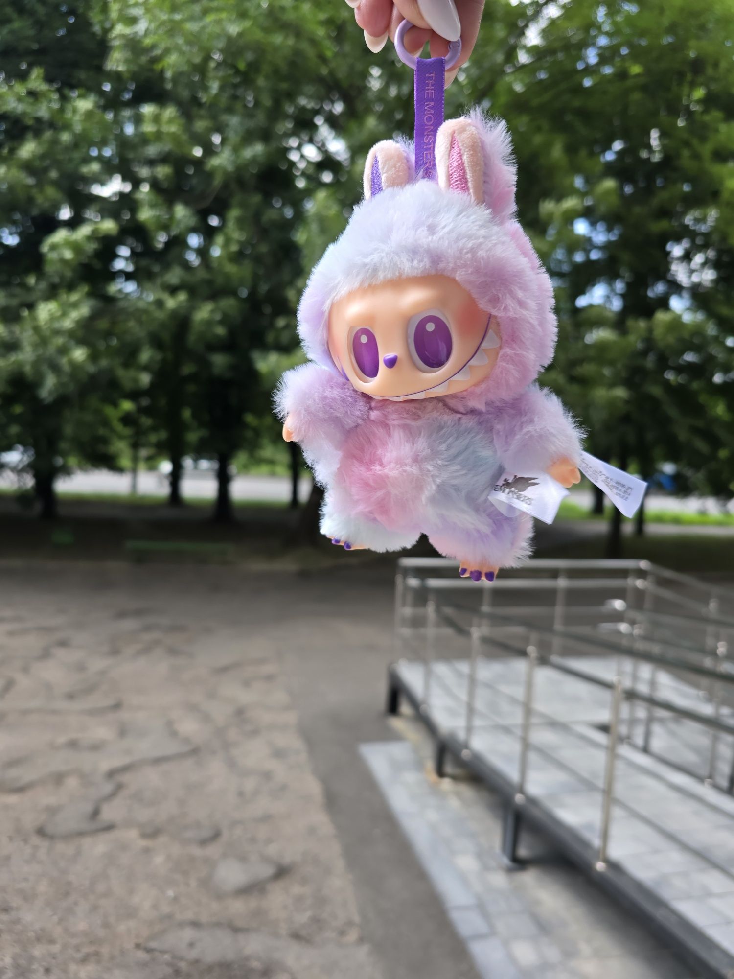 Фіолетовий лабубу/ labubu