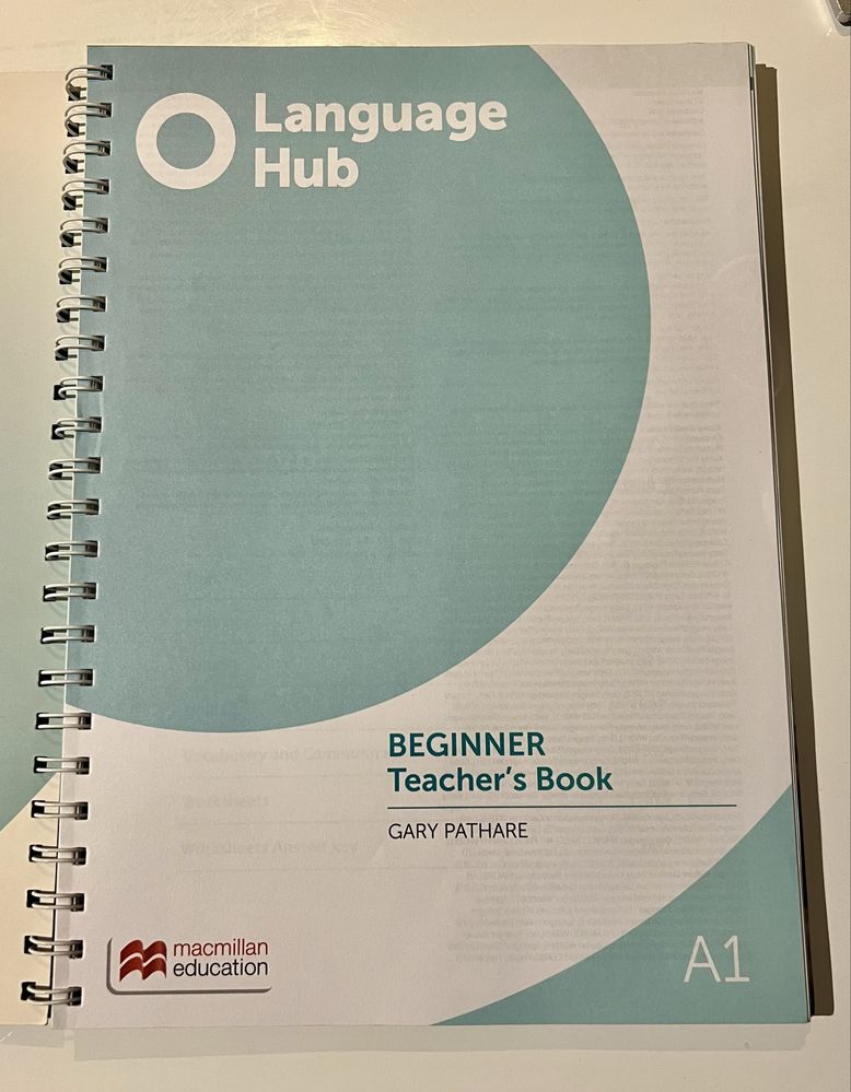 Macmillian Language Hub Teacher’s Book Beginner A1