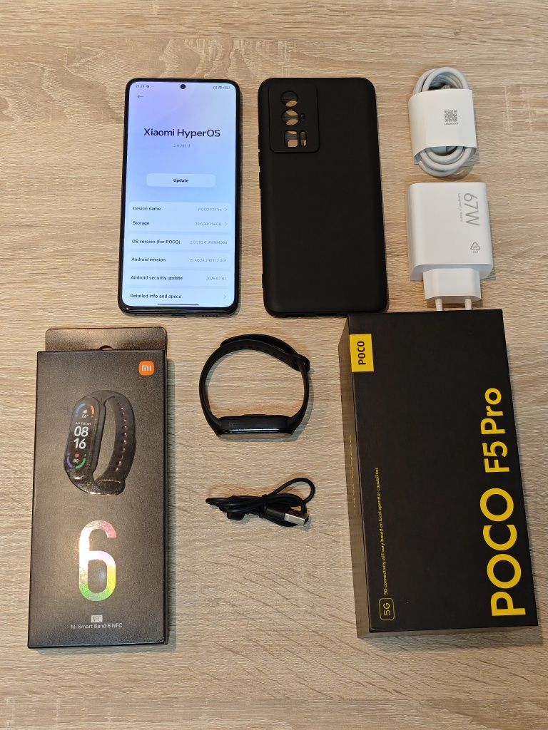 POCO F5 PRO 8/256 Black + Mi band 6 NFC