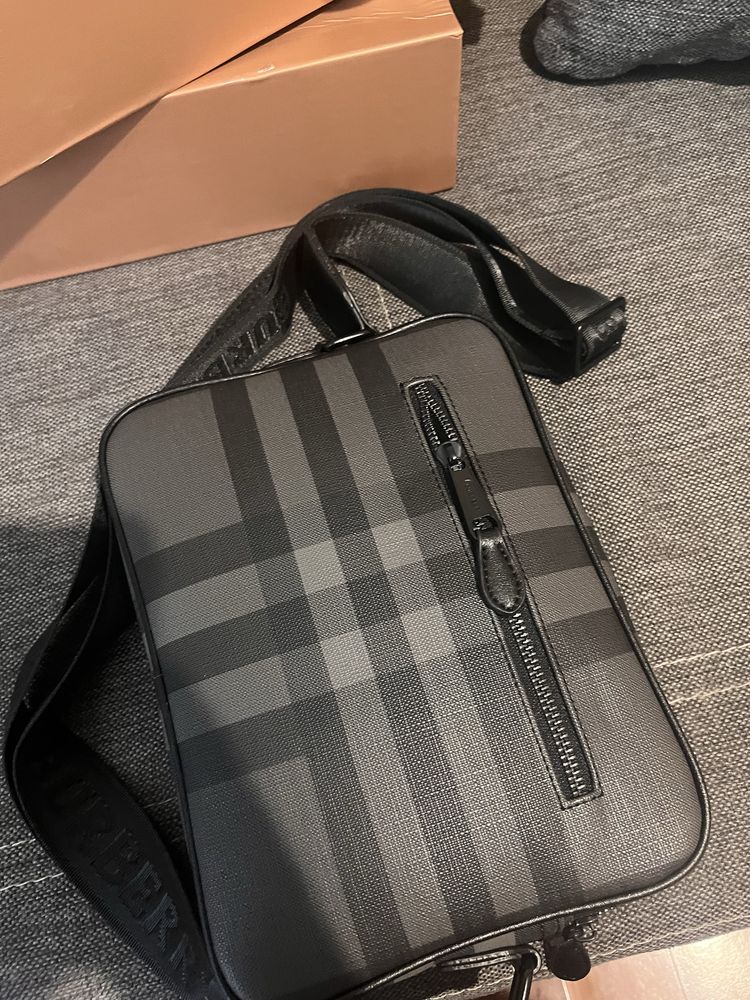 Сумка через плечо burberry барсетка черная в клетку old money люкс