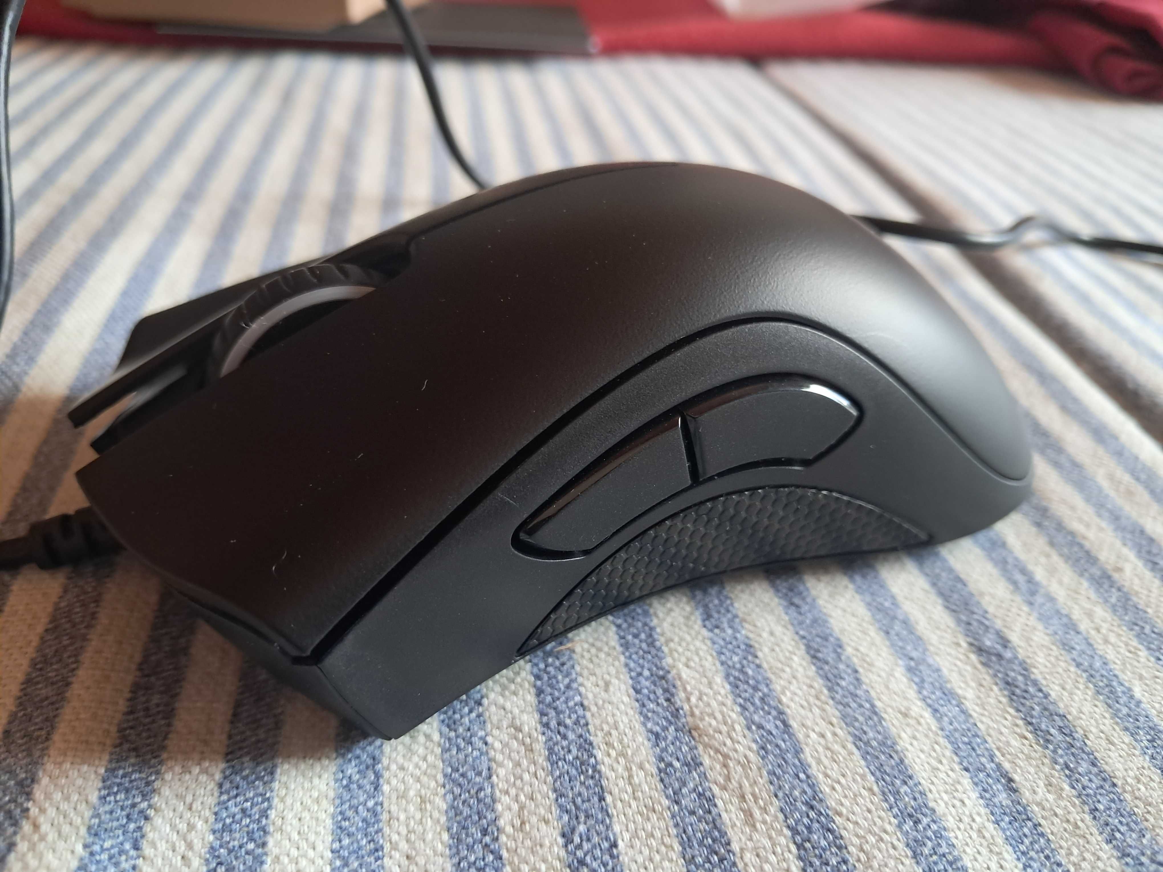 Rato para PC Razer Deathadder Essential
